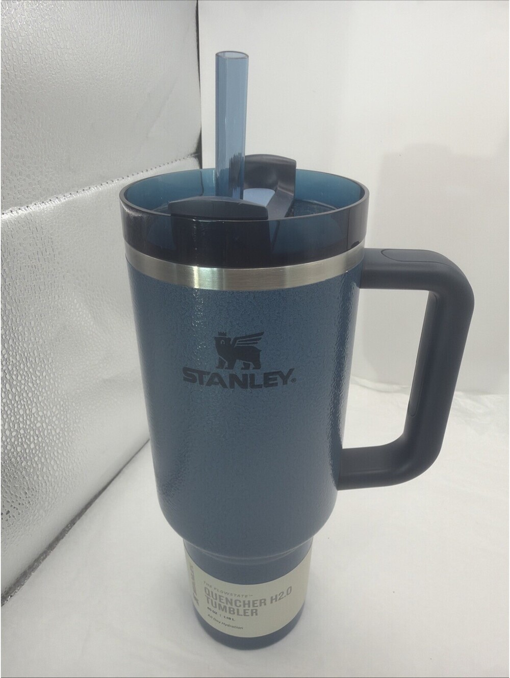 Brand New Stanley Quencher H2.0 FlowState™ 40 oz Tumbler – Lake